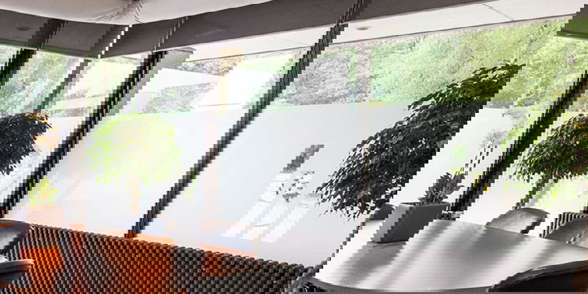 Purmo-kontor-delta-svart-810x810px